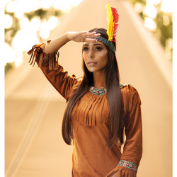Costume Indienne Comanche Pocahontas en suédine